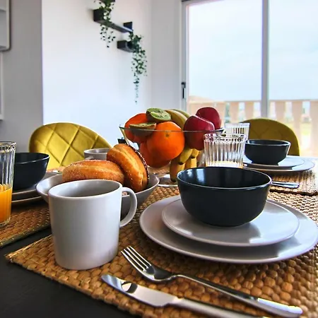 Apartment Phaedrus Living Cityview Luxury Flat Walnut Grove *