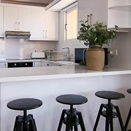 Apartment Phaedrus Living Cityview Luxury Flat Walnut Grove *